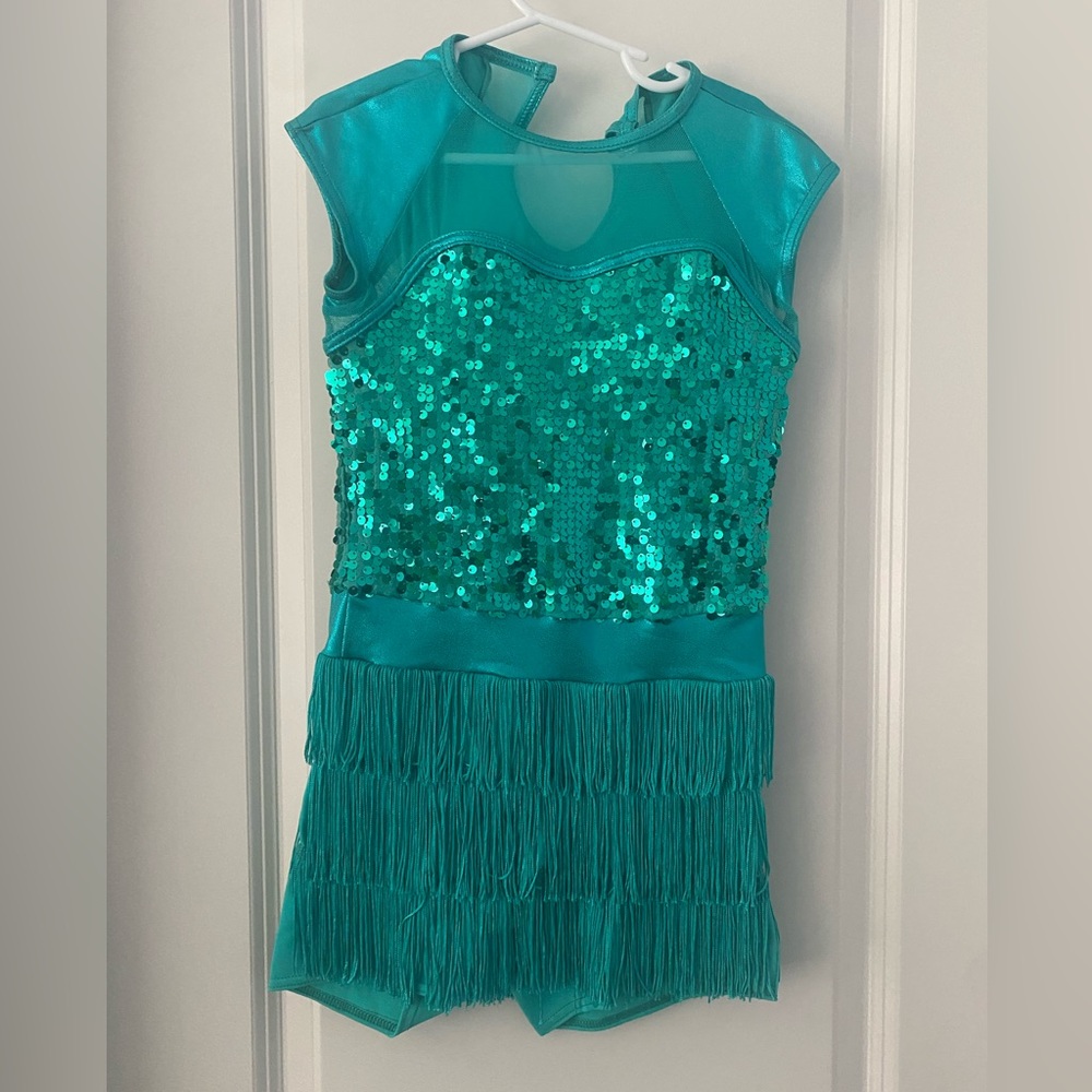 Used great condition dance costume with fringe. Worn about 5 times for comp.